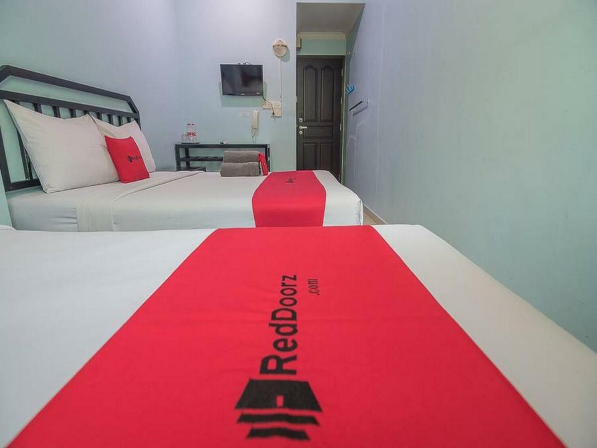 Reddoorz Near Nagoya Citywalk Batam 2 Экстерьер фото