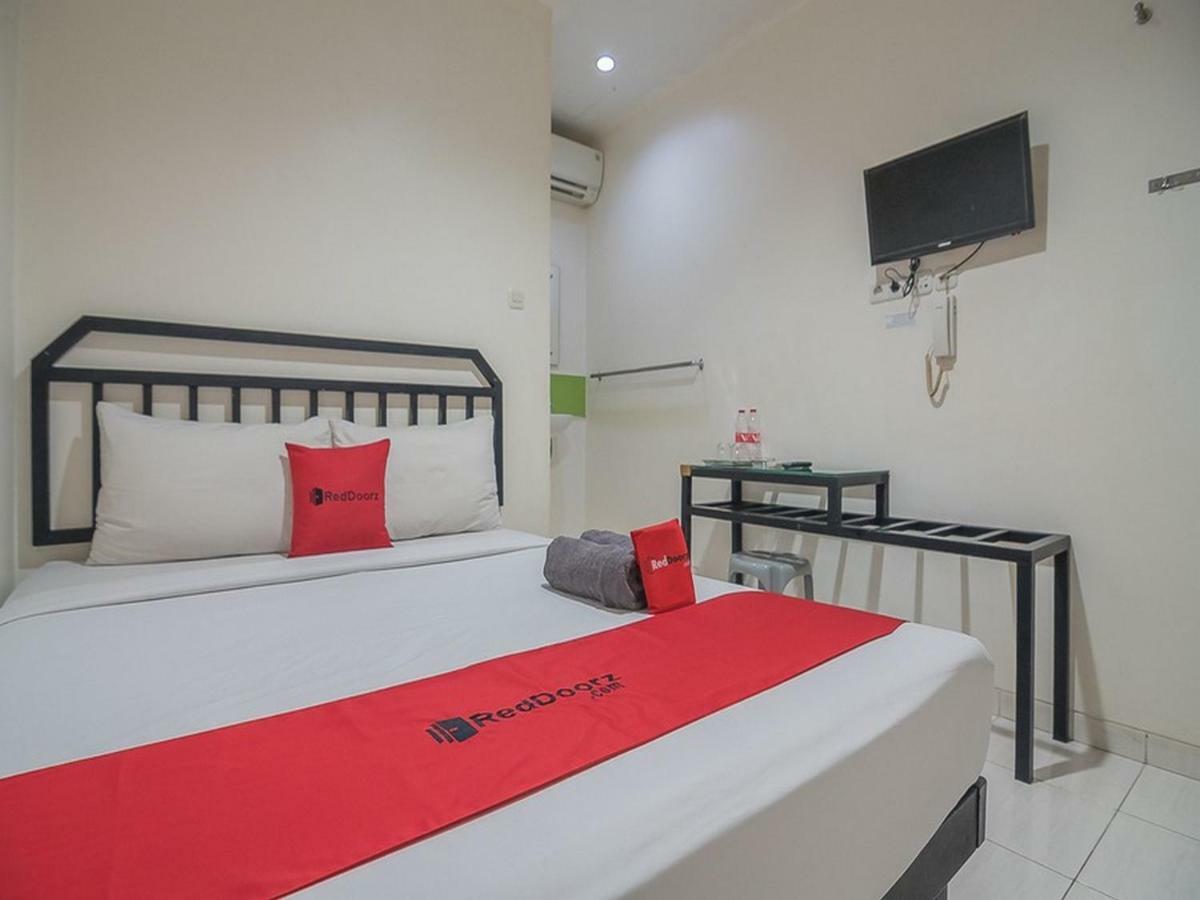 Reddoorz Near Nagoya Citywalk Batam 2 Экстерьер фото